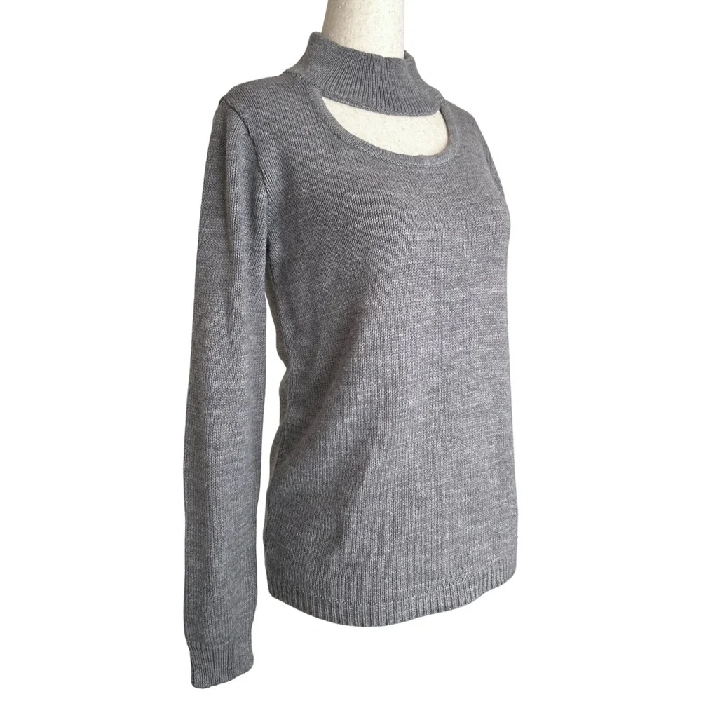 VENUS Cutout Mock Turtleneck Sweater Long Sleeve - S - Gray